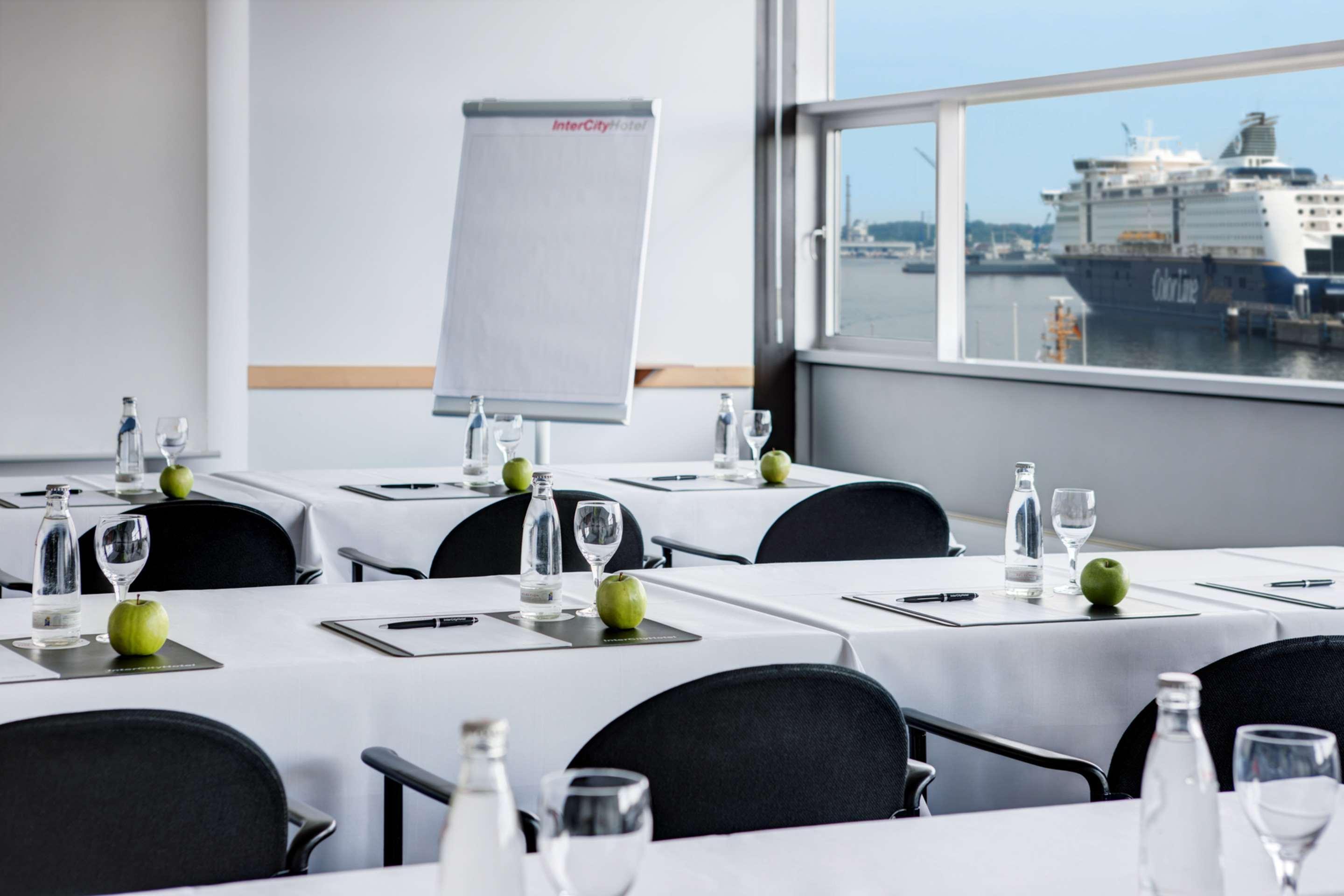 IntercityHotel Kiel Esterno foto