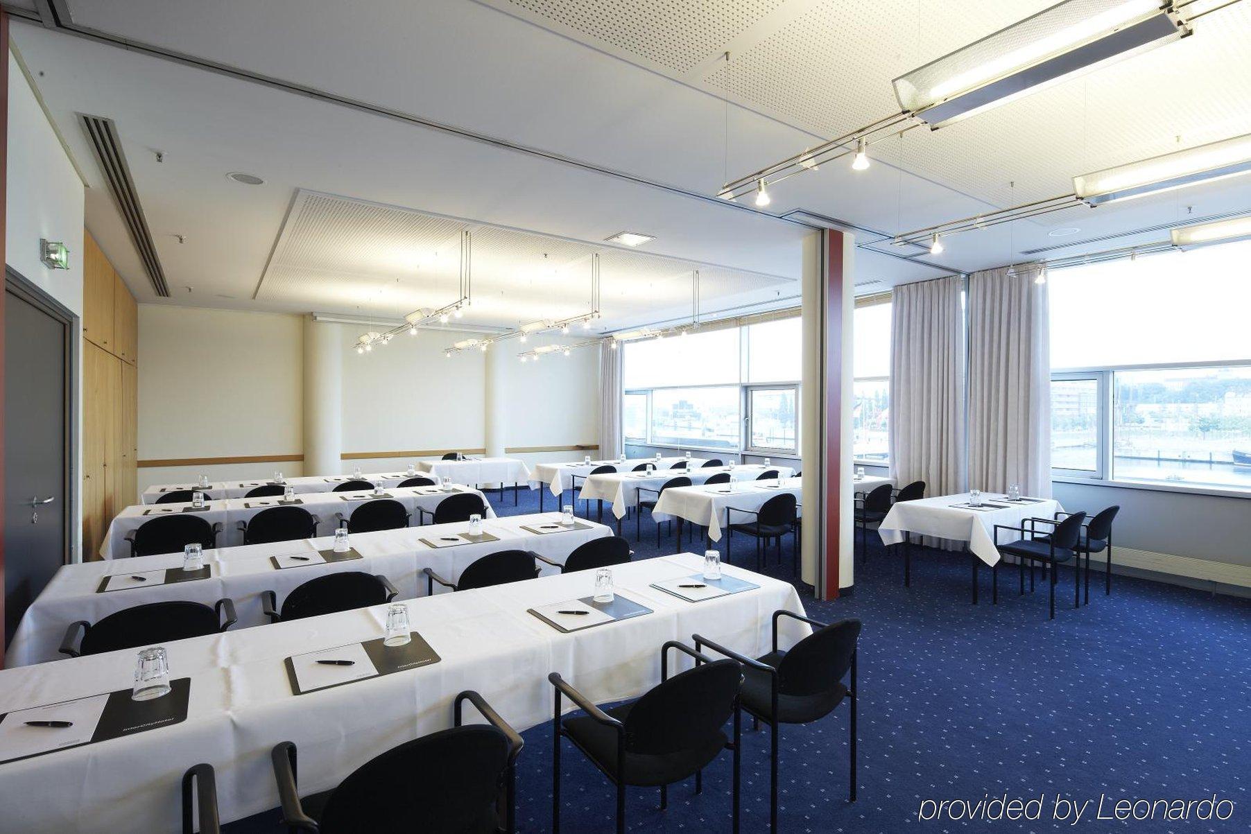 IntercityHotel Kiel Affari foto