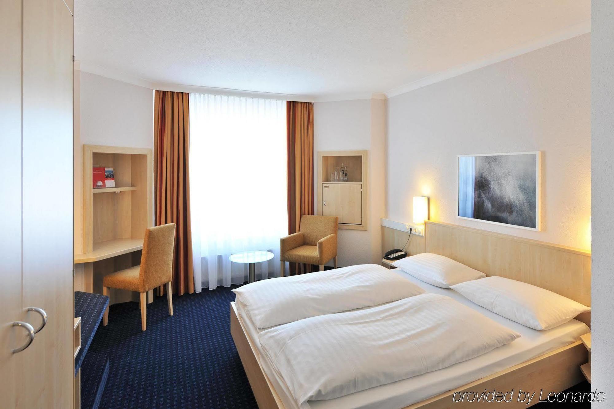 IntercityHotel Kiel Esterno foto