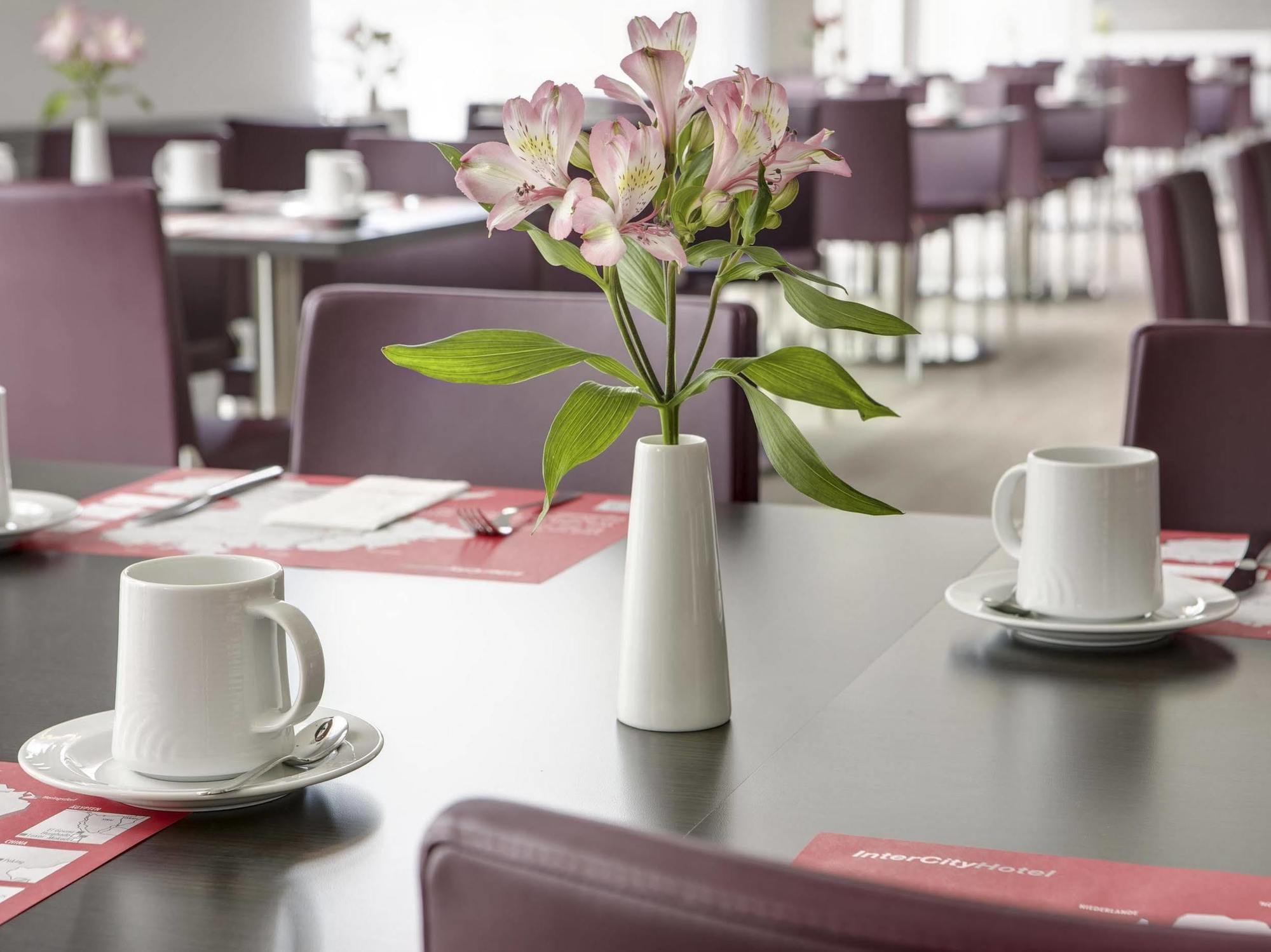 IntercityHotel Kiel Esterno foto