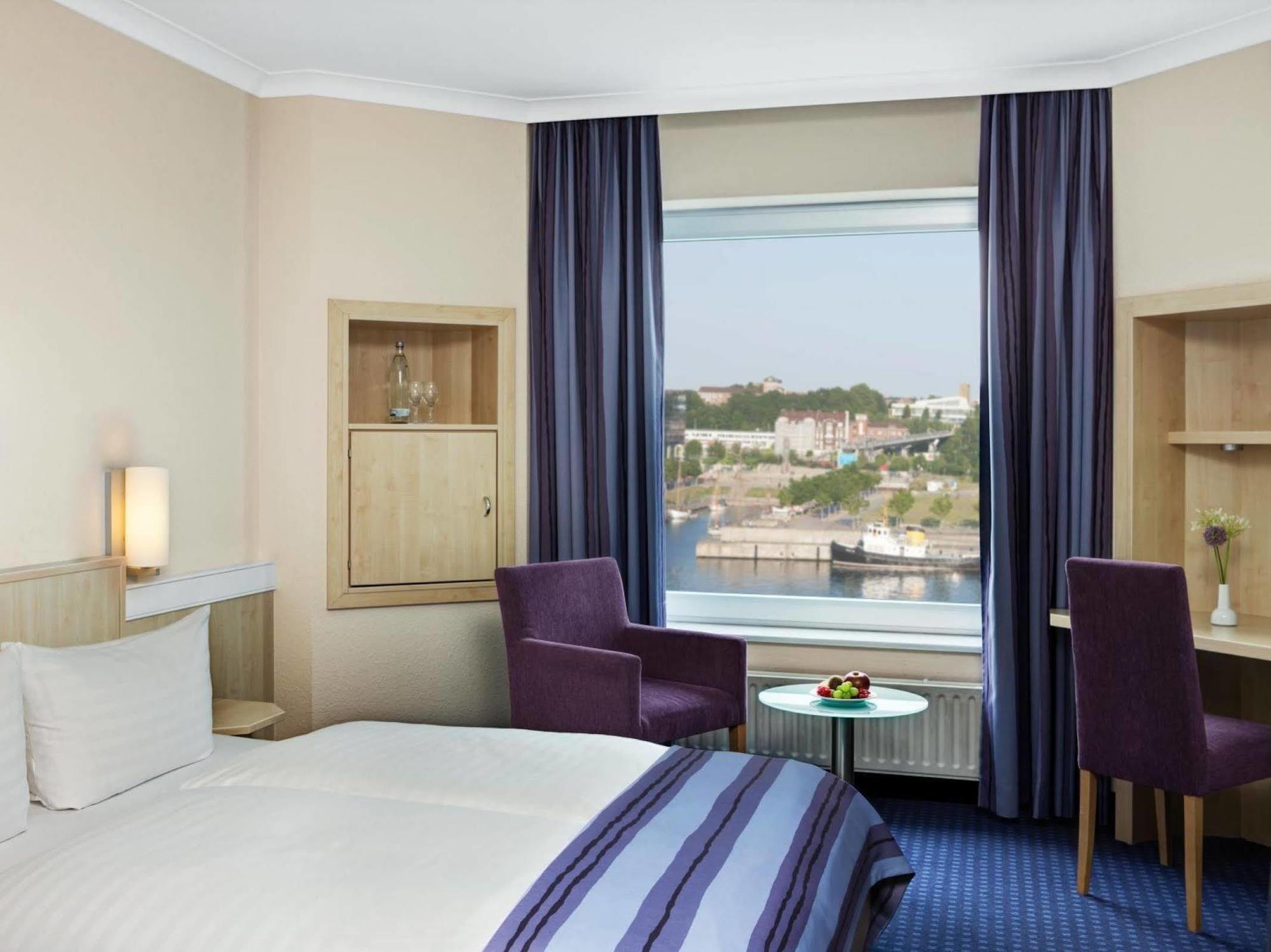 IntercityHotel Kiel Esterno foto